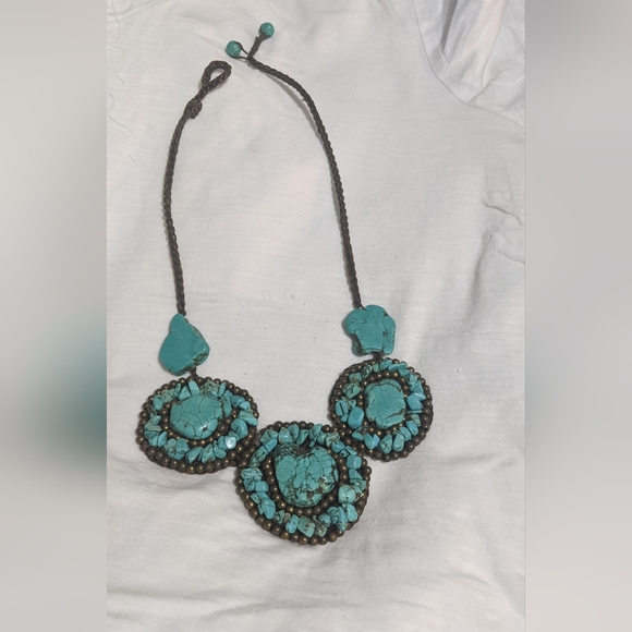 Turquoise Necklace - Picture 1 of 4